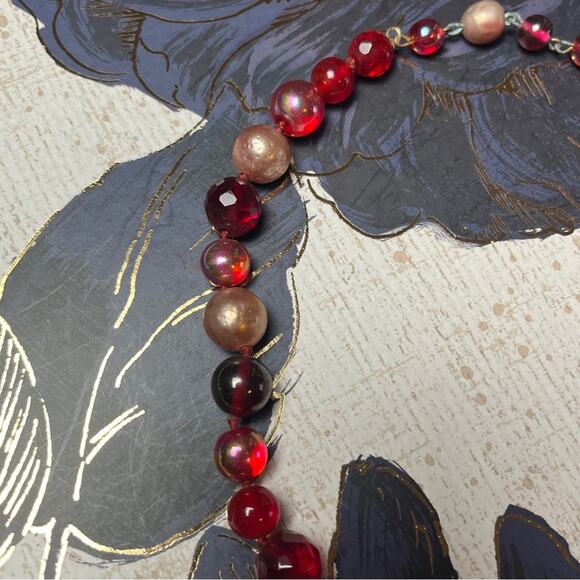 Vintage 1930s Red Glass & Faux Pearl “Cherry Bomb” Beaded Choker Necklace D1 - Picture 5 of 14
